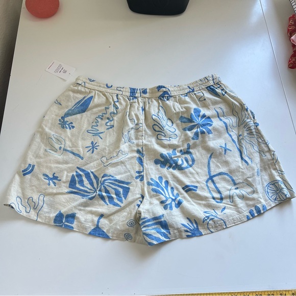 Lucky Brand The Beach Linen Short Blue Coral Print Pants Size S NWT - Picture 9 of 12